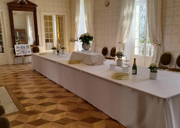 Chateau Fedora Villa *